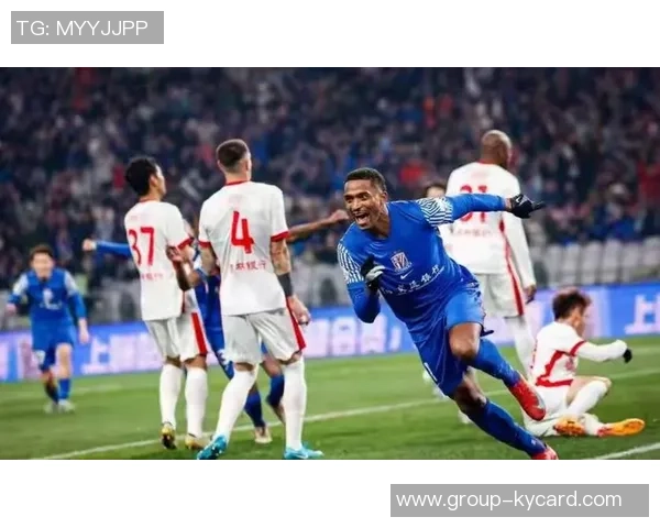 米内罗重返赛场喜获亚冠首胜伤愈复出心情激动满怀期待