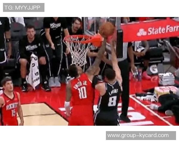 NBA精彩回顾马刺逆转湖人勇士战胜雄鹿开拓者阻击火箭尼克斯力克快船