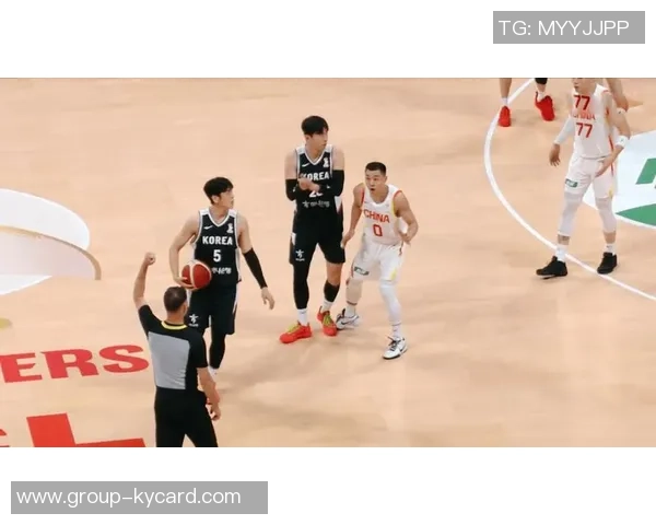 李贤重狂砍33分14篮板赛前准备充分解说员称其为比赛关键人物